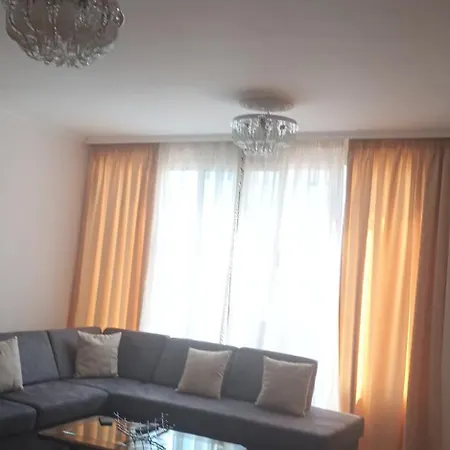 The Family House Apartment *
